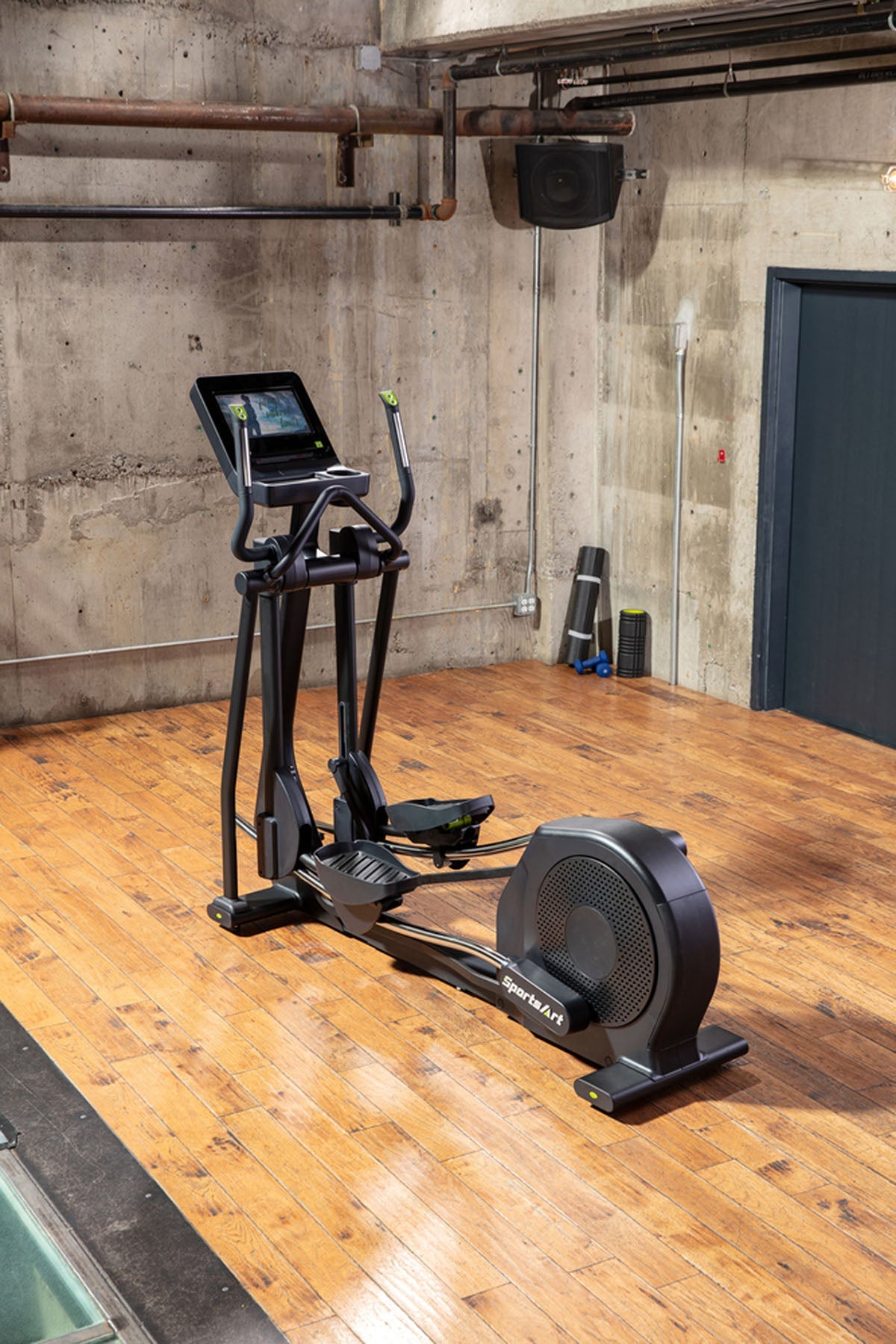 SportsArt E874-13 Elite Elliptical Machine with 13" SENZA Touchscreen