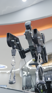 Iso Lateral Lat Pulldown/ Low Row image 3