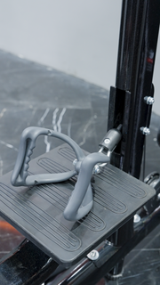 Iso Lateral Lat Pulldown/ Low Row image 4