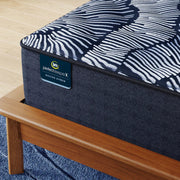 Serta Perfect Sleeper X Quilted Hybrid Mattress image 27