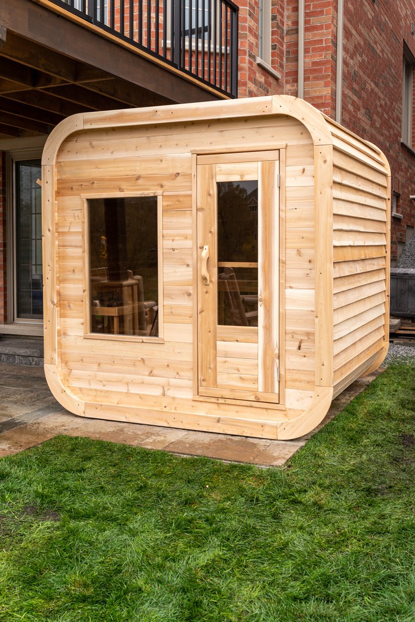 Dundalk LeisureCraft CT Luna 2-4 Person Traditional Outdoor Sauna